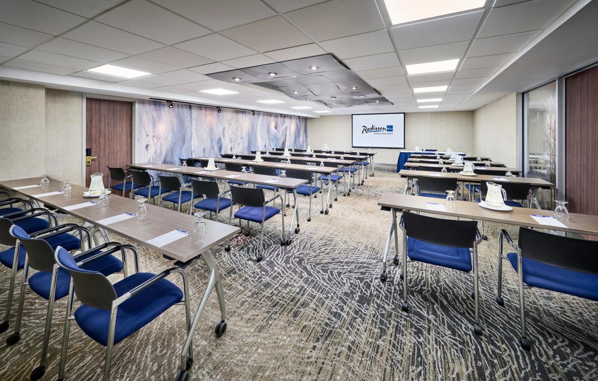 Radisson Blu Toronto Downtown Otel Dış mekan fotoğraf
